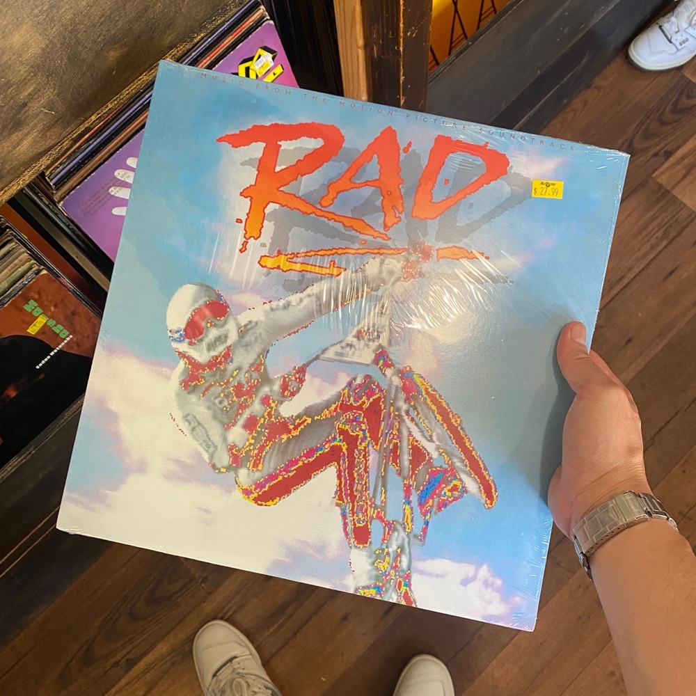 Meet your Posher, Cire.